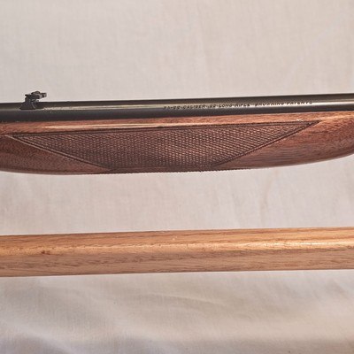 Browning semi auto 22 LR Caliber made in Japan - Image 3 of 20