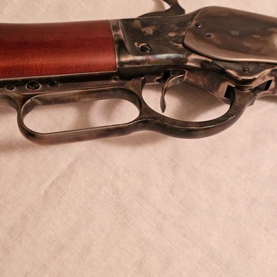 cimarron 1873 cal 45 Colt Replica - Image 8 of 16