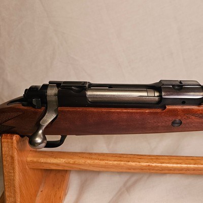 RUGER MODEL 77 HAWKEYE AFRICAN FULL SIZE 375 RUGER