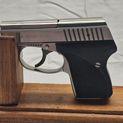 Seecamp 32ACP PISTOL - Image 6 of 6