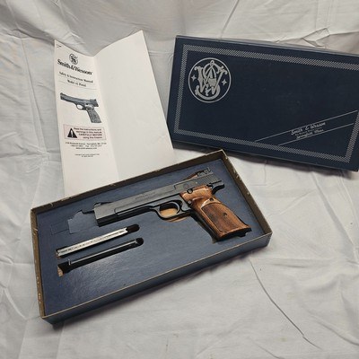 Smith Wesson Model 41 - Image 1 of 14