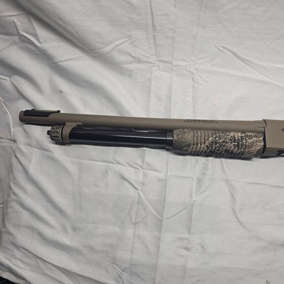 Winchester Super X Pump Shot Gun SXP - Image 10 of 12