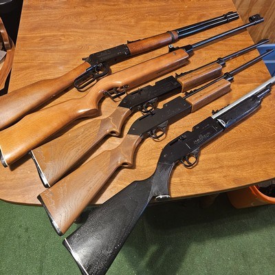 LOT OF 5 AIR RIFLES - Image 2 of 24