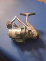 STERLING PRO 5 1000 SPINNING FISHING REEL - Image 4 of 6