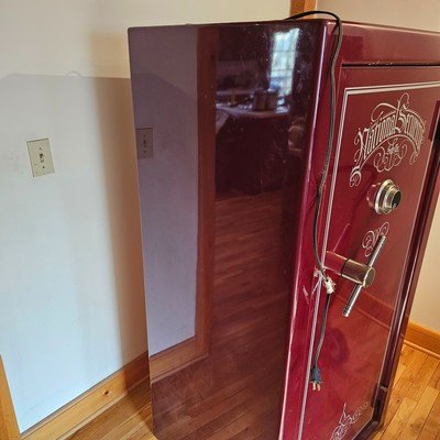 NATIONAL SERCURITYH700 GUN SAFE - Image 2 of 8