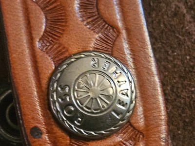 Boss Leather Western Toolled Leather Single Action Holster - Image 4 of 9