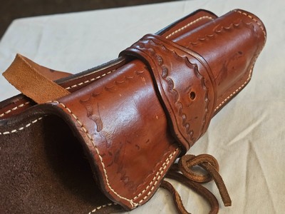Boss Leather Western Toolled Leather Single Action Holster - Image 2 of 9