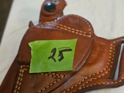 DeSantis Leather Right-Handed OWB Belt Holster with Thumb Break - Image 5 of 7