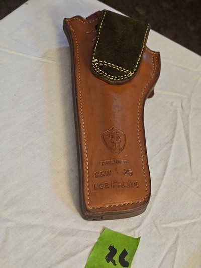 Safariland Vintage Leather Revolver Holster - S&W Large Frame / Model 25 - Image 2 of 5