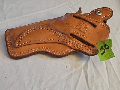 DeSantis Leather Revolver Holster - Stamped 34 Right Hand - Image 3 of 6