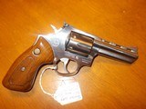 taurus model 689 SS 38spl/357mag - 2 of 3
