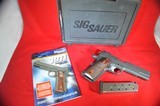 Sig Sauer 1911 45acp, Target model. - 6 of 6