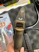 GLOCK 19 G19 BATTLE WORN FLAG 31 RND MAGAZINE - 4 of 5