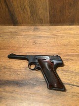 COLT MATCH TARGET WOODSMAN - 2 of 3