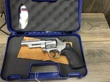 SMITH & WESSON 629 4 - 2 of 7