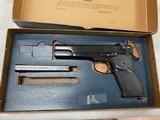 SMITH & WESSON Model 52-2 (Wadcutter only) Boxed Excellent - 1 of 7