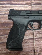 SMITH & WESSON M&P 9 M2.0 - 2 of 6