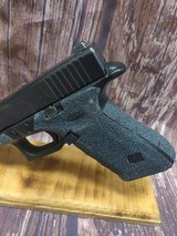 GLOCK 22 G22 Gen 4 w/ Night Sights - 2 of 10