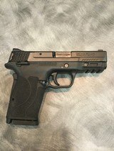 SMITH & WESSON M&P9 SHIELD EZ M2.0 - 3 of 11