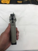 CZ P-09 URBAN GREY SUPPRESSOR READY - 6 of 9