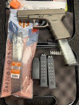 GLOCK 19 G19 GUN METAL 31 ROUND MAGAZINE - 1 of 5