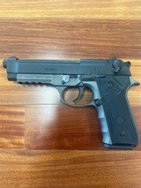 EAA REGARD MC - 3 of 5