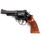 SMITH & WESSON MODEL 19-5 - 1 of 5