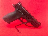 SMITH & WESSON M&P 9 - 2 of 7