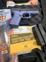 GLOCK 19 G19 GEN 5 crushed orchid 31 ROUND MAGAZINE - 6 of 7