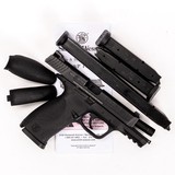 SMITH & WESSON M&P40 - 4 of 4