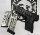 SMITH & WESSON M&P9 SHIELD M2.0 - 4 of 7