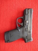 SMITH & WESSON M&P 9M2.0 - 2 of 4