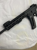 SMITH & WESSON M&P15-22 SPORT - 3 of 7