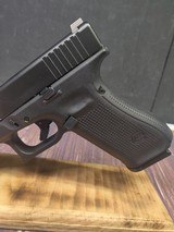 GLOCK 17 G17 Gen 5 w/ Night Sights - 4 of 7