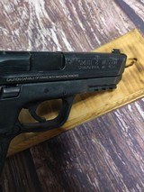 SMITH & WESSON M&P 9 No Magazine - 2 of 6
