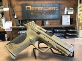 SMITH & WESSON M&P9 Vickers - 1 of 1