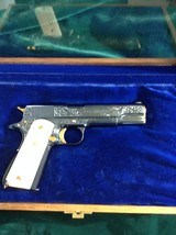 COLT 1911 Custom Government - 1 of 7
