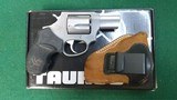 TAURUS 85 - 1 of 5
