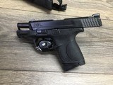 SMITH & WESSON M&P 40 COMPACT - 2 of 5