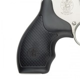 SMITH & WESSON 637 - 3 of 5