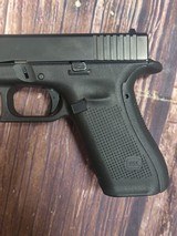 GLOCK 17 g17 gen 5 - 4 of 7