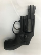 SMITH & WESSON 442 - 4 of 11