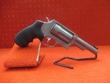 TAURUS The Judge Ultra Lite - 3 of 4