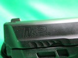 SMITH & WESSON M&P40 - 5 of 7