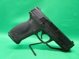 SMITH & WESSON M&P40 - 1 of 7