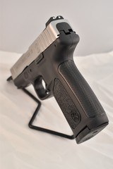 SMITH & WESSON SD9 VE - 4 of 7
