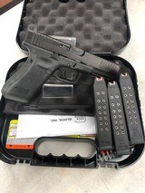 GLOCK 17Gen5 - 2 of 4