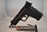 SMITH & WESSON M&P 380 ShieldEZ M2.0 - 1 of 7