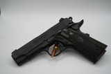 BROWNING 1911 380 BLACK LABEL - 1 of 5