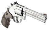 SMITH & WESSON 686 PLUS 3-5-7 MAGNUM SERIES - 3 of 3